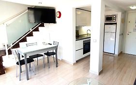Skol 216 1Bedroom Duplex First Line Beach